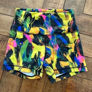 Lululemon Wunder Train High-Rise Short 4"